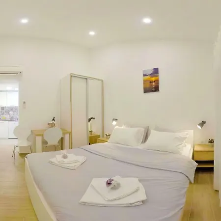 Bed and Breakfast The Little Gem