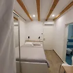 The Little Gem Bed & Breakfast