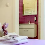 The Little Gem Bed & Breakfast