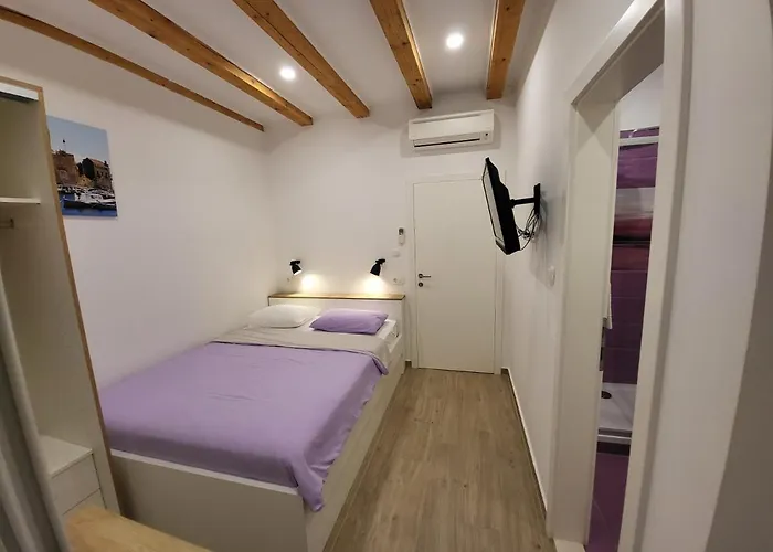 The Little Gem Отель типа 