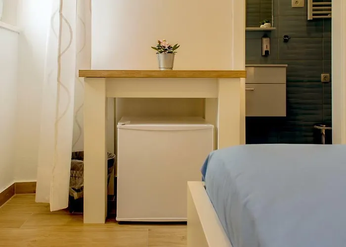 The Little Gem Комижа