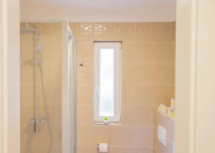 The Little Gem Отель типа 