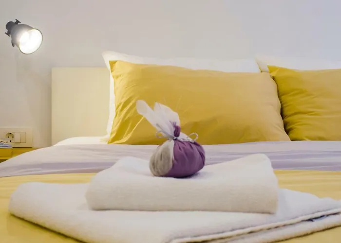 The Little Gem Отель типа 