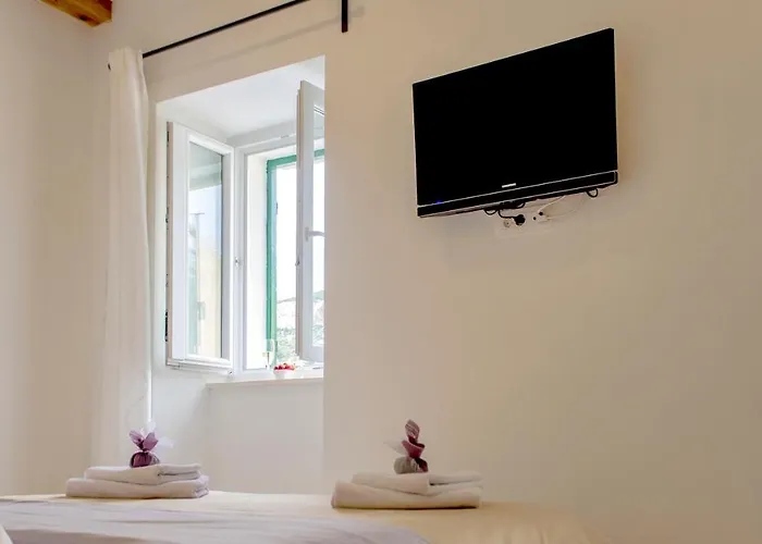 The Little Gem Отель типа 